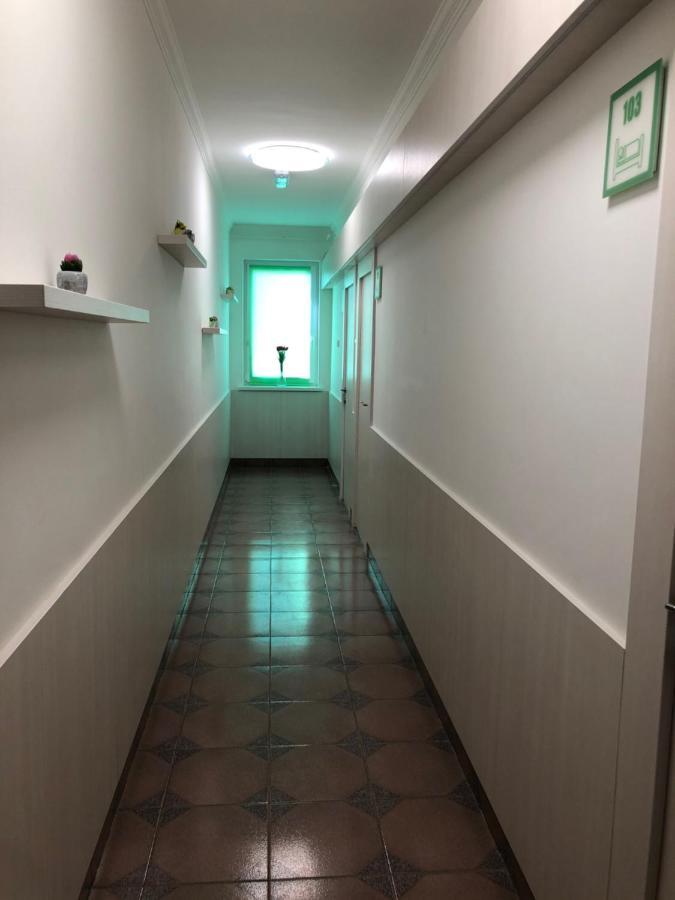 Kerekes Panzio Es Etterem Bed & Breakfast บาลมาซูจ์แบรอส ภายนอก รูปภาพ